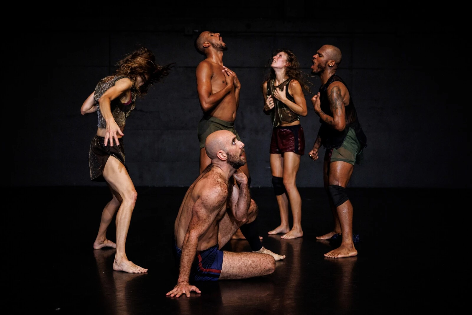 <em>bLUr</em>, New York Live Arts, July 2025. Photo: Maria Baranova. 2025/11/Bartosik_bLUr_Baranova-6434.jpg 