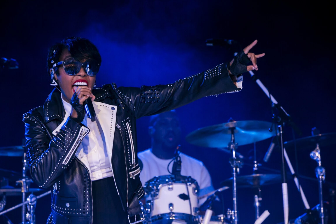 Janelle Monae performing at ArtEdge 50, June 3, 2017. Photo: Braxton Black. 2025/12/braxton1902.jpg 