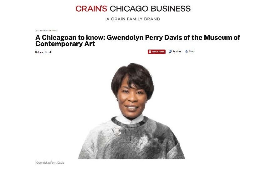 Screenshot of Crain's Chicago Business article titled A Chicagoan to know: Gwendolyn Perry Davis of the Museum of Contemporary Art featuring a portrait of Gwen Perry Davis in a grey and white sweater